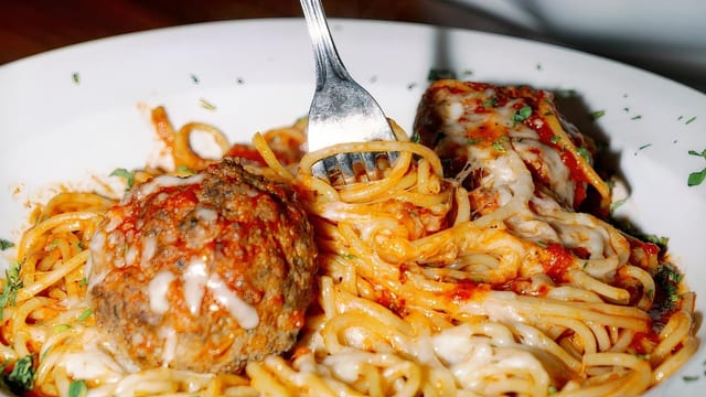 Spaghetti & Meatballs.