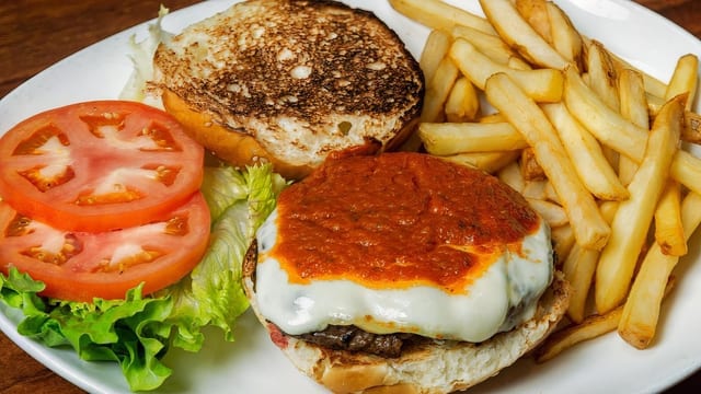 Pizza Burger.