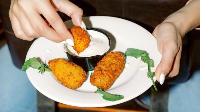Jalapeños Cheddar Poppers.