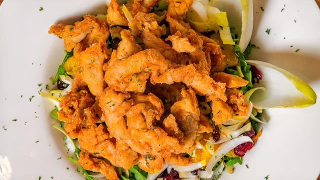 Crispy Chicken Salad.