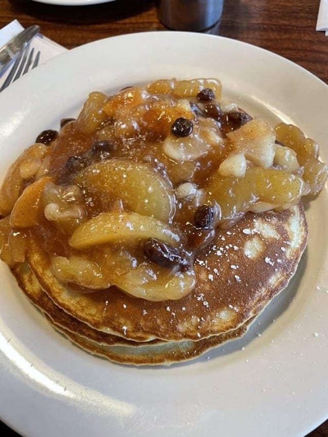 Apple Cinnamon Raisin Pancakes.
