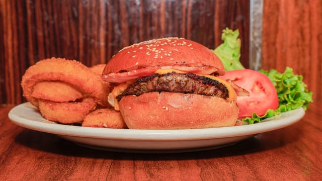 Western Burger.